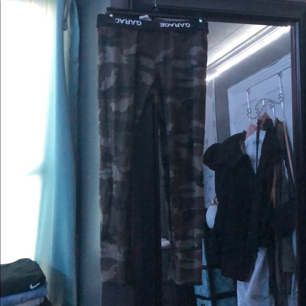 garage - leggings